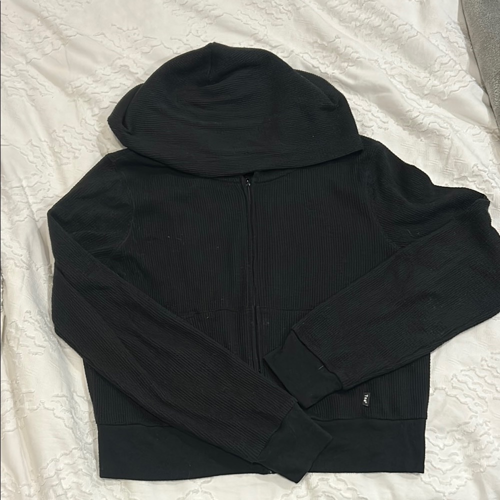aritzia TNA cropped black waffle texture hoodie